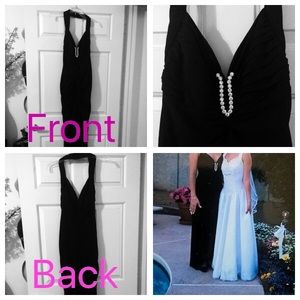 Stunning black gown!